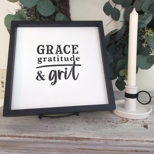 HANGING WOOD WALL DECOR Grace-Gratitude & Grit-Cotton & Blossom Collection