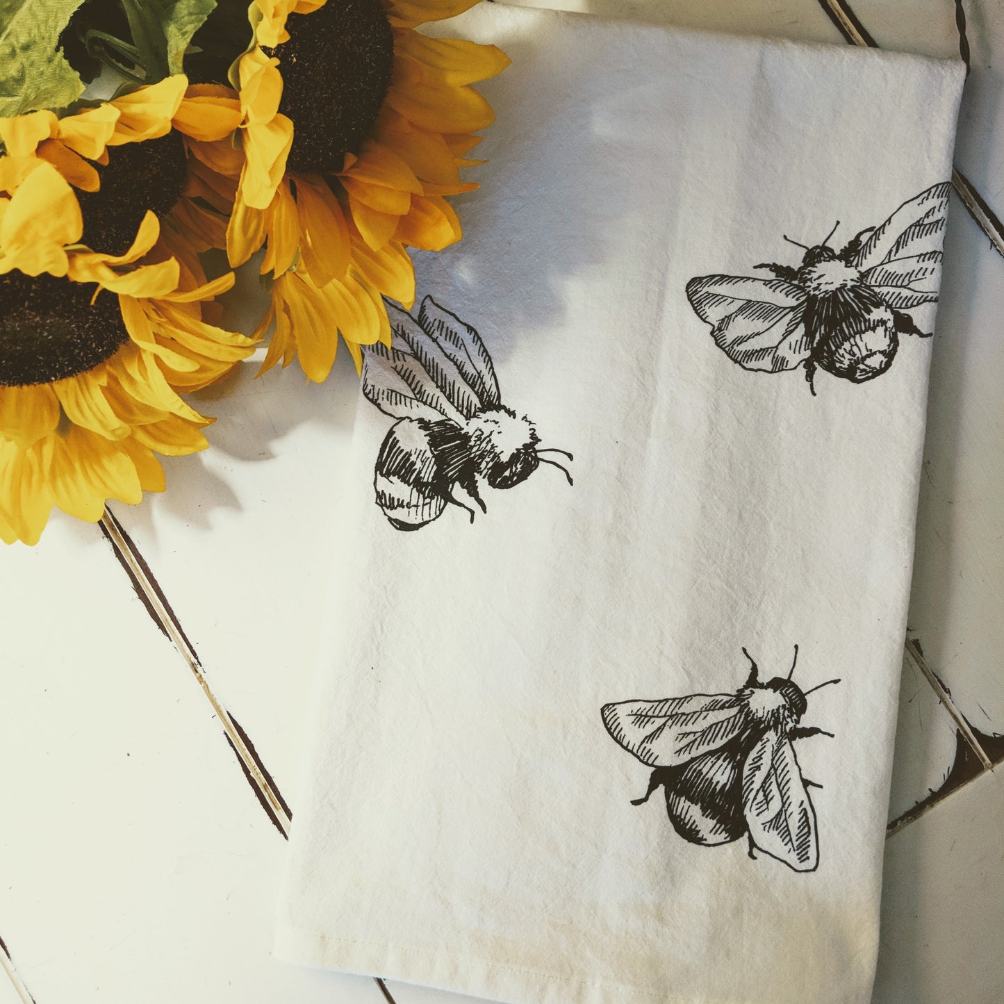 HANDCRAFTED "BUSY BEE" Flour Sack Tea Towel-Cotton & Blossom Collection